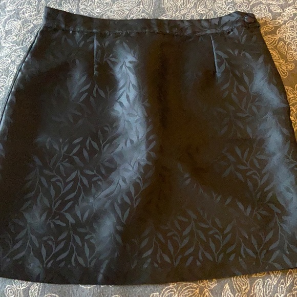 Dresses & Skirts - Black mini skirt